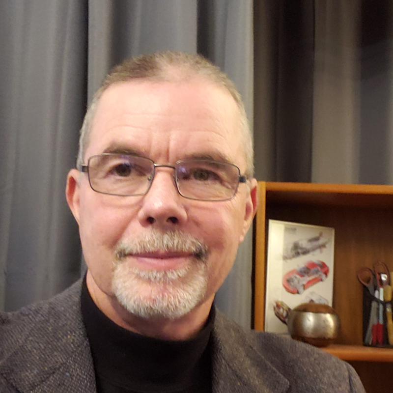 Del Roehrick headshot